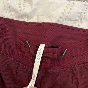 Lululemon studio joggers unlined